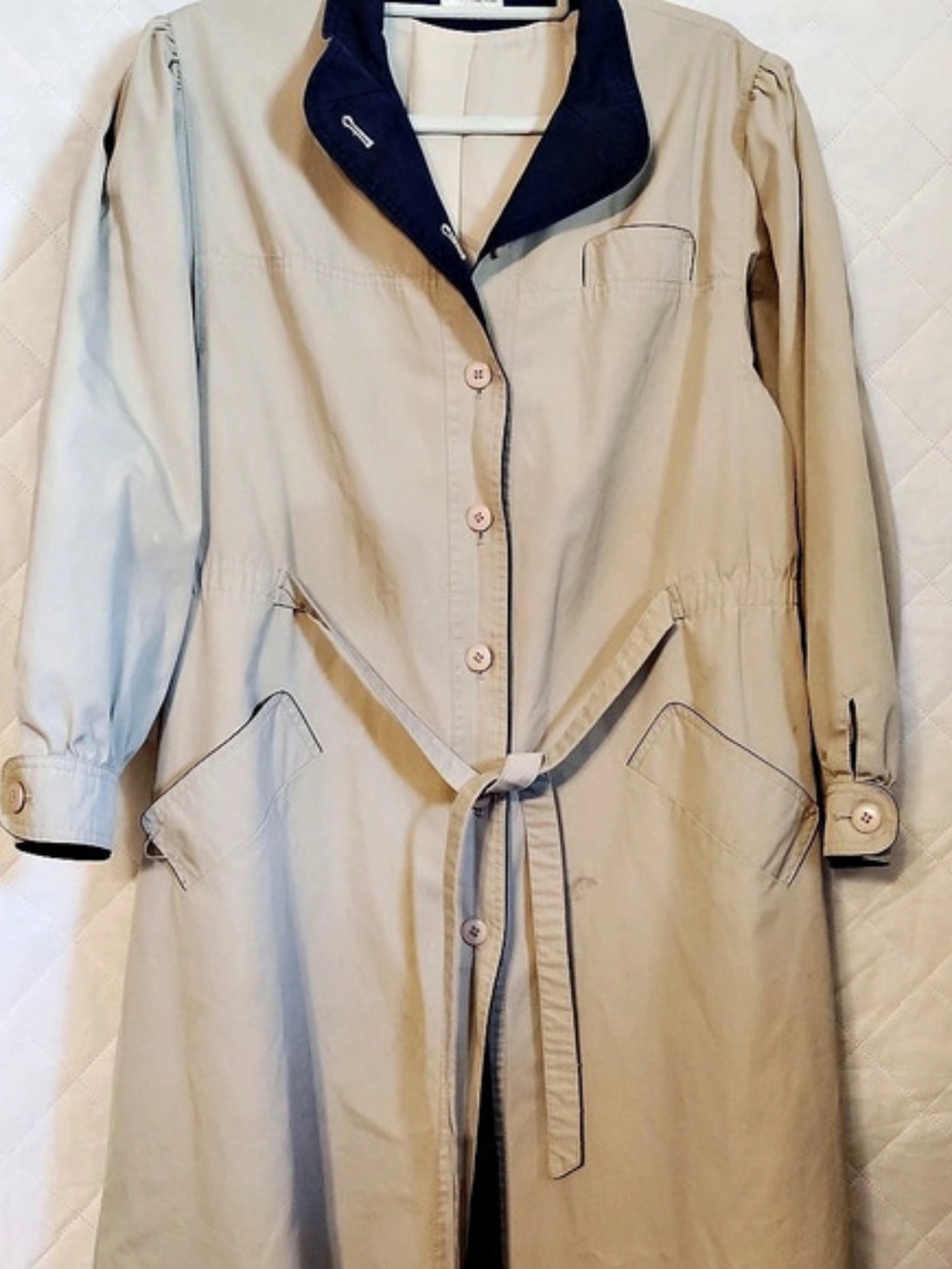 Vintage Rain Shedder Women's Lightweight Trench Coat in Beige & Blue Size L/XL